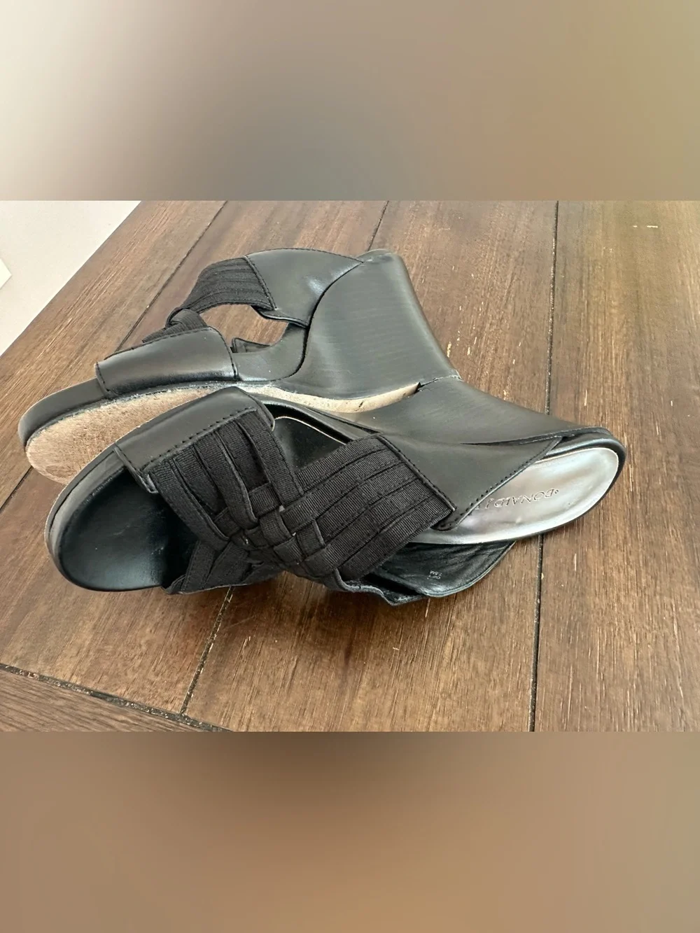 Donald J. Pliner wedges